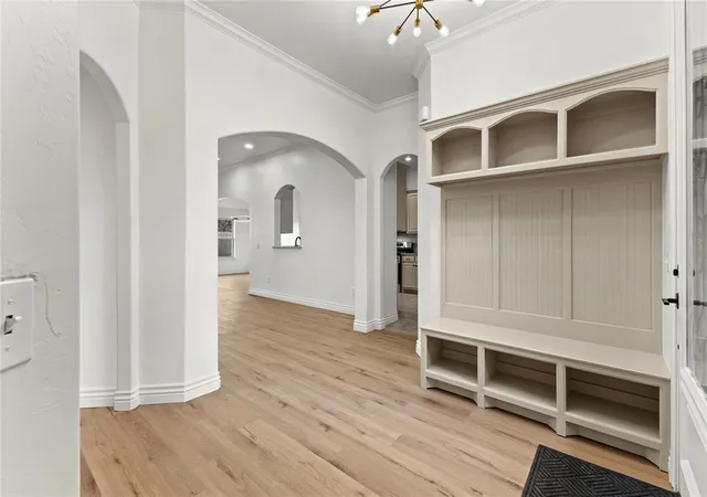 Photo 3 of Single family home for sale at 2425 Pumpkin Ln, Weatherford, OK 73096 | MLS# 1250701 | Listing updated on 2026-09-29