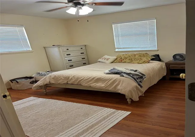 Photo 4 of Single family home for sale at 911 SW 2nd Street, Moore, OK 73160 | MLS# 1250726 | Listing updated on 2026-09-25