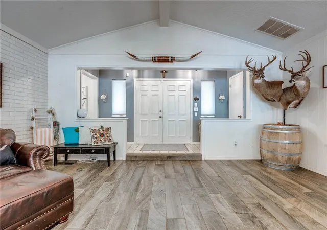 Photo 4 of Single family home for sale at 3401 Carriage Way, Edmond, OK 73013 | MLS# 1250731 | Listing updated on 2026-10-07