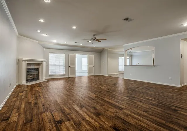 Photo 4 of Single family home for sale at 11625 Hackney Ln, Yukon, OK 73099 | MLS# 1250732 | Listing updated on 2026-09-25