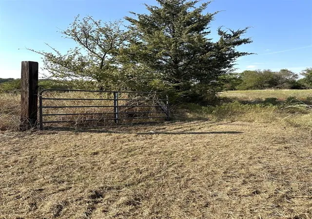 Photo 2 of Land for sale at 133 Road, Holdenville, OK 74848 | MLS# 1250735 | Listing updated on 2026-10-06