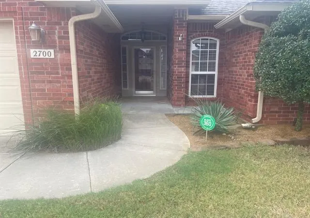 Photo 4 of Single family home for sale at 2700 SE 95th Street, Moore, OK 73160 | MLS# 1250738 | Listing updated on 2026-10-08