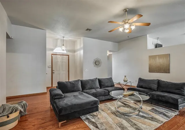 Photo 1 of Single family home for sale at 2805 Se 95th Street, Oklahoma City, OK 73160 | MLS# 1250753 | Listing updated on 2026-09-25