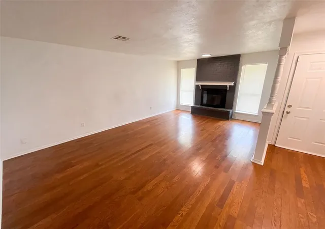 Photo 3 of Single family home for sale at 729 NW 113th Street, Oklahoma City, OK 73114 | MLS# 1250758 | Listing updated on 2026-10-15