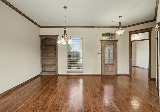 Photo 3 of Single family home for sale at 16208 Old Oak Dr, Edmond, OK 73013 | MLS# 1250761 | Listing updated on 2026-09-24