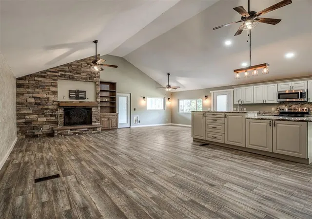 Photo 3 of Single family home for sale at 1025 E Triplett Rd, Guthrie, OK 73044 | MLS# 1250768 | Listing updated on 2026-09-24