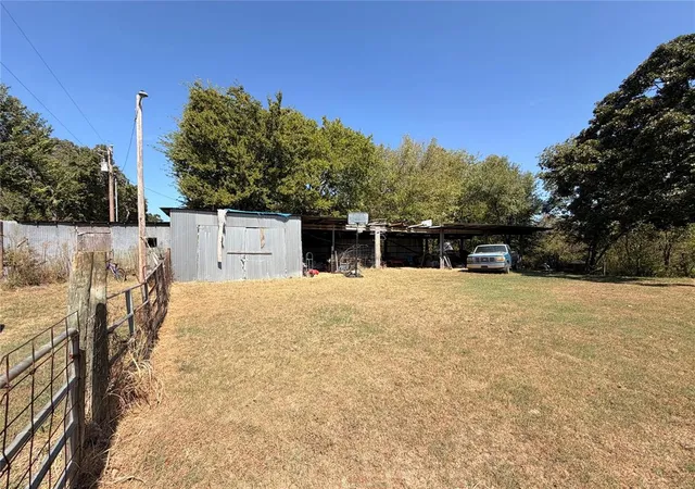 Photo 3 of Single family home for sale at 114174 N 3720 Road, Okemah, OK 74859 | MLS# 1250776 | Listing updated on 2026-10-08