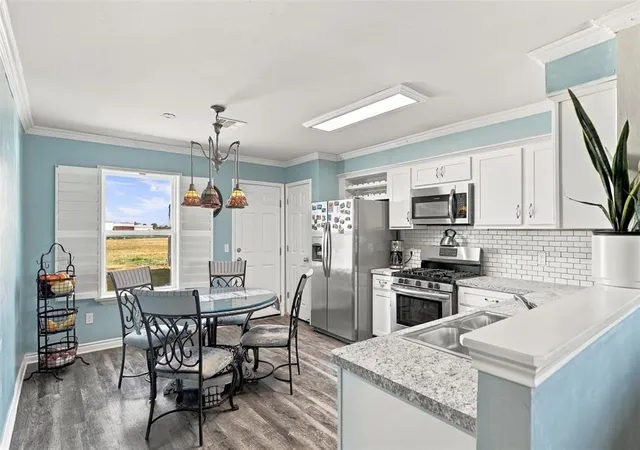 Photo 3 of Single family home for sale at 1732 Settlers Xing Blvd, El Reno, OK 73036 | MLS# 1250778 | Listing updated on 2026-10-07
