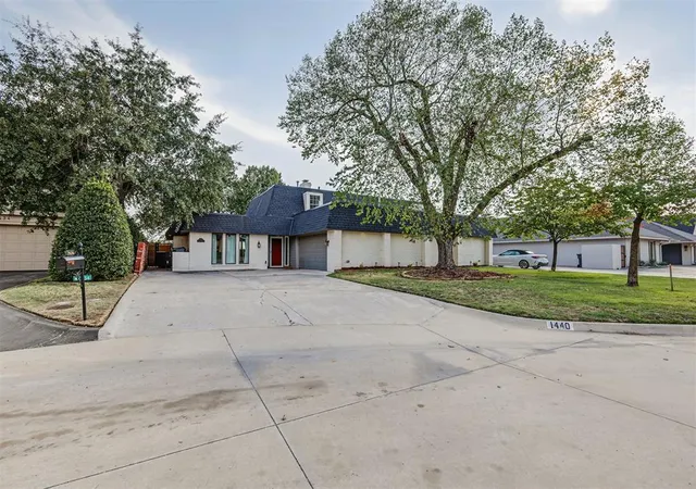 Photo 1 of Multi family home for sale at 1440 Duffner Dr, Oklahoma City, OK 73118 | MLS# 1250779 | Listing updated on 2026-09-25