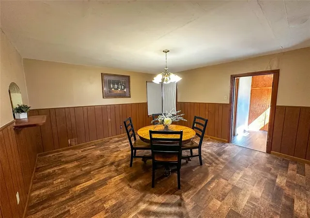 Photo 3 of Single family home for sale at 306 S 4th Street, Hammon, OK 73650 | MLS# 1250783 | Listing updated on 2026-10-14