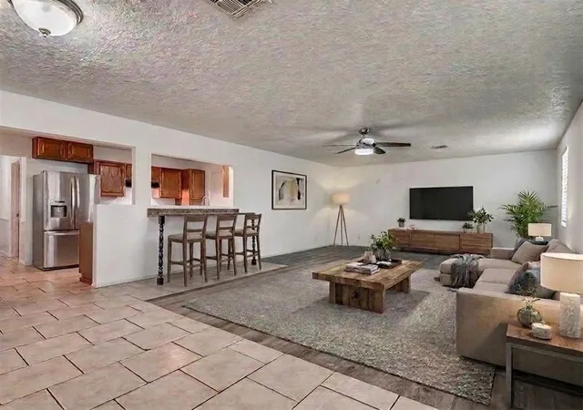 Photo 3 of Single family home for sale at 225 Mimosa Dr, Norman, OK 73069 | MLS# 1250803 | Listing updated on 2026-10-06