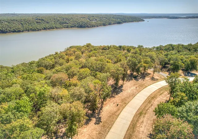 Photo 2 of Land for sale at 86 Patriot Pointe, Eufaula, OK 74432 | MLS# 1250804 | Listing updated on 2026-09-25