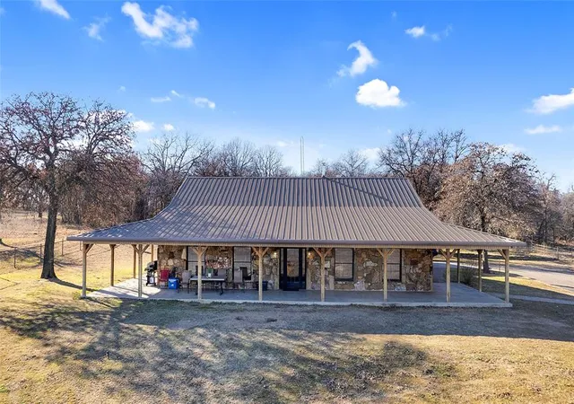 Photo 2 of Single family home for sale at 30876 Sh 74 Hwy, Elmore City, OK 73433 | MLS# 1250807 | Listing updated on 2026-10-02