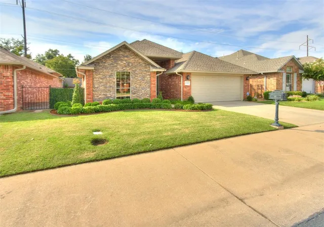 Photo 2 of Single family home for sale at 3316 Windjammer St, Norman, OK 73072 | MLS# 1250812 | Listing updated on 2026-09-30