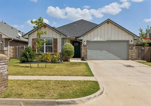 Single family home for sale at 8704 Yassir Btm, Yukon, OK 73099 | MLS# 1250813