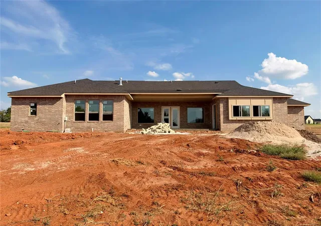Photo 3 of Single family home for sale at 1272 High Meadow Ln, Goldsby, OK 73093 | MLS# 1250823 | Listing updated on 2026-10-07