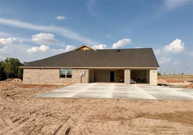 Photo 3 of Single family home for sale at 1272 High Meadow Ln, Goldsby, OK 73093 | MLS# 1250823 | Listing updated on 2026-10-07