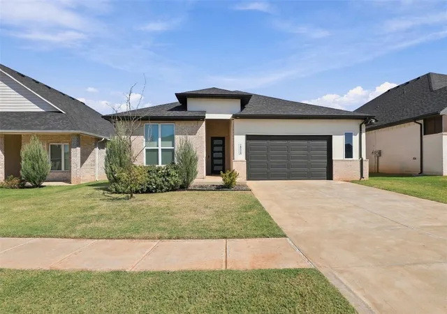 Photo 1 of Single family home for sale at 15116 Jasper Ct, Edmond, OK 73013 | MLS# 1250831 | Listing updated on 2026-09-26