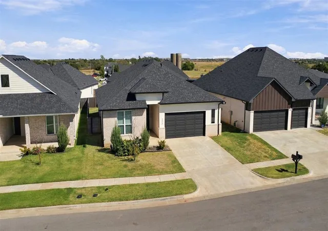 Photo 2 of Single family home for sale at 15116 Jasper Ct, Edmond, OK 73013 | MLS# 1250831 | Listing updated on 2026-09-26