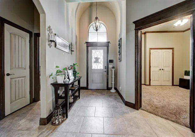Photo 3 of Single family home for sale at 2716 Kathleens Xing, Yukon, OK 73099 | MLS# 1250846 | Listing updated on 2026-09-25