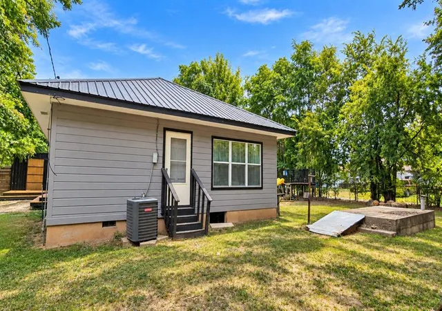 Photo 3 of Single family home for sale at 509 N Taylor Ave, Wynnewood, OK 73098 | MLS# 1250867 | Listing updated on 2026-09-26
