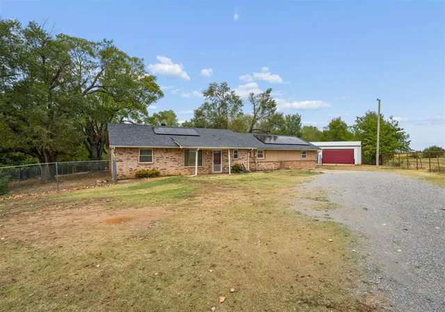 Photo 3 of Single family home for sale at 1658 County Rd 1220, Tuttle, OK 73089 | MLS# 1250872 | Listing updated on 2026-10-03