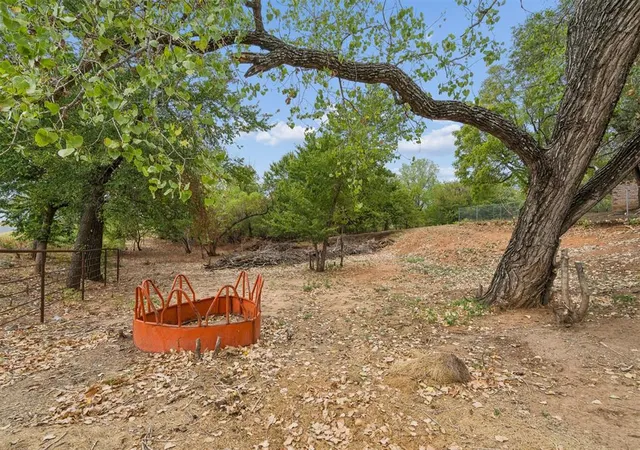 Photo 4 of Single family home for sale at 1658 County Rd 1220, Tuttle, OK 73089 | MLS# 1250872 | Listing updated on 2026-10-03