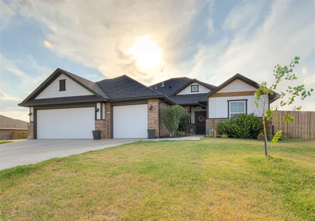 Photo 2 of Single family home for sale at 2777 Juneberry Ln, Newcastle, OK 73065 | MLS# 1250877 | Listing updated on 2026-09-26