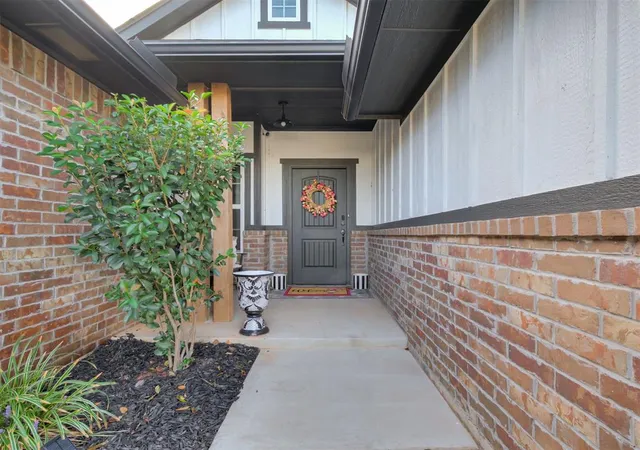 Photo 3 of Single family home for sale at 2777 Juneberry Ln, Newcastle, OK 73065 | MLS# 1250877 | Listing updated on 2026-09-26