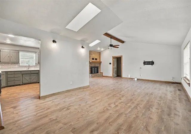 Photo 2 of Single family home for sale at 505 S 4th Avenue, Stroud, OK 74079 | MLS# 1250879 | Listing updated on 2026-09-26