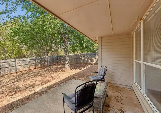 Photo 31 of Single family home for sale at 713 Cavecreek St, Norman, OK 73071 | MLS# 1250884 | Listing updated on 2026-10-23