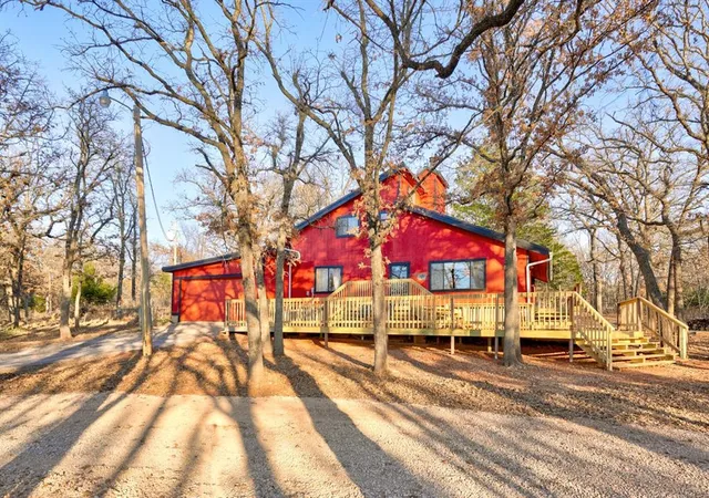 Single family home for sale at 19518 S Dobbs Rd, Newalla, OK 74857 | MLS# 1250887