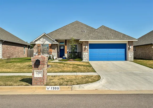 Single family home for sale at 1209 SW 140th Street, Oklahoma City, OK 73170 | MLS# 1250899