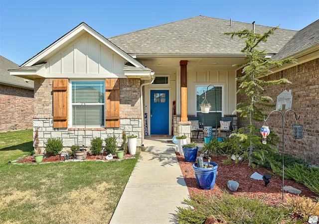 Photo 4 of Single family home for sale at 1209 SW 140th Street, Oklahoma City, OK 73170 | MLS# 1250899 | Listing updated on 2026-09-25