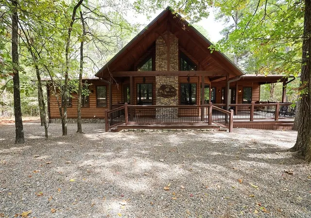 Photo 1 of Single family home for sale at 12 Pine Blf Rd, Broken Bow, OK 74728 | MLS# 1250903 | Listing updated on 2026-10-02