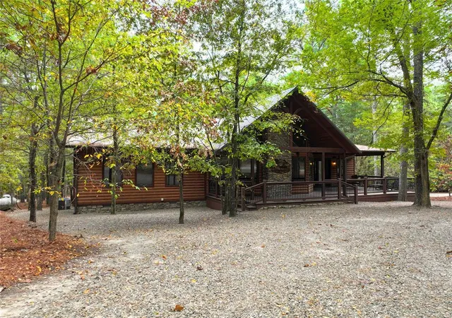 Photo 2 of Single family home for sale at 12 Pine Blf Rd, Broken Bow, OK 74728 | MLS# 1250903 | Listing updated on 2026-10-02