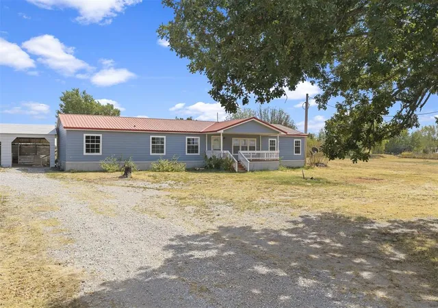 Photo 3 of Single family home for sale at 23600 State Hwy 76, Ratliff City, OK 73481 | MLS# 1250913 | Listing updated on 2026-09-26