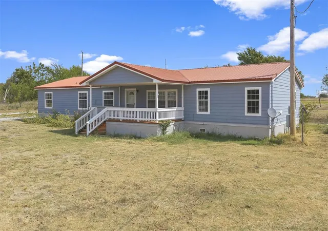 Photo 4 of Single family home for sale at 23600 State Hwy 76, Ratliff City, OK 73481 | MLS# 1250913 | Listing updated on 2026-09-26