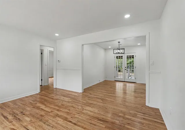 Photo 3 of Single family home for sale at 1727 N Sapulpa Ave, Oklahoma City, OK 73107 | MLS# 1250916 | Listing updated on 2026-09-28
