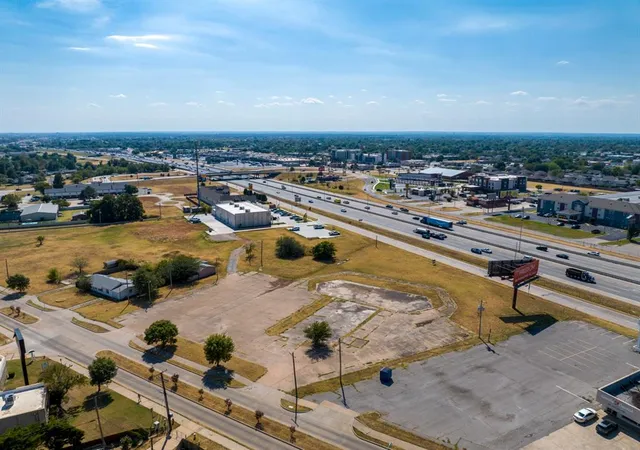 Photo 4 of Land for sale at 1711 N Broadway Ave, Moore, OK 73160 | MLS# 1250953 | Listing updated on 2026-10-05