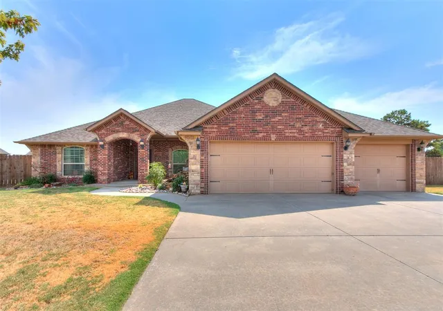 Photo 2 of Single family home for sale at 1670 Meadow Crk Cir, Newcastle, OK 73065 | MLS# 1250954 | Listing updated on 2026-10-05