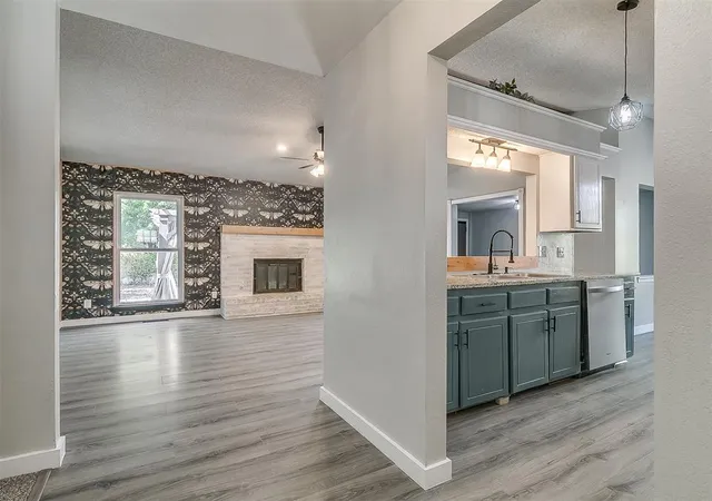 Photo 3 of Single family home for sale at 513 Beagle Cir, Edmond, OK 73003 | MLS# 1250959 | Listing updated on 2026-09-27