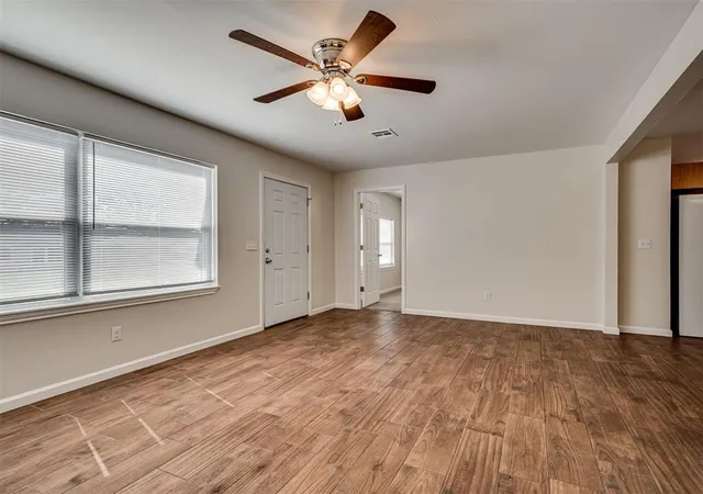 Photo 4 of Single family home for sale at 908 Buck Dr, Shawnee, OK 74801 | MLS# 1250967 | Listing updated on 2026-09-26