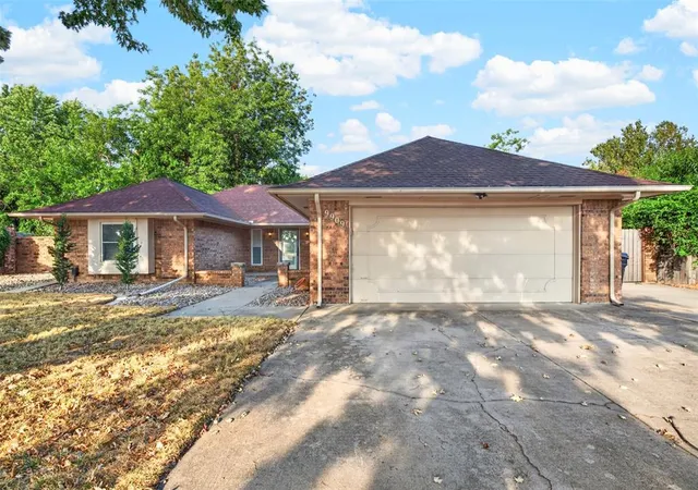 Single family home for sale at 9909 S Allen Dr, Oklahoma City, OK 73139 | MLS# 1250969