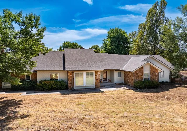Photo 1 of Sale Pending at 11408 Burning Oaks Rd, Oklahoma City, OK 73150 | MLS# 1250972 | Listing updated on 2026-10-06