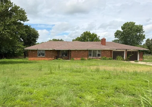 Photo 3 of Single family home for sale at 2921 N Anderson Rd, Choctaw, OK 73020 | MLS# 1250974 | Listing updated on 2026-09-26
