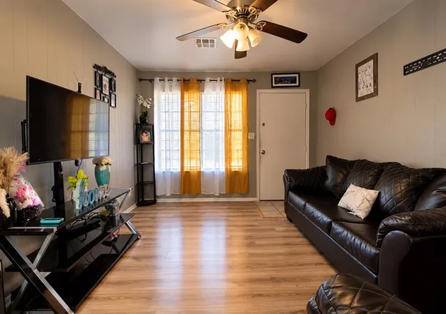 Photo 3 of Single family home for sale at 740 Butler St, Moore, OK 73160 | MLS# 1250977 | Listing updated on 2026-09-29