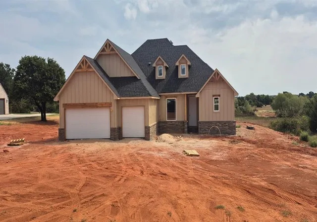 Single family home for sale at 1237 Twin Oaks Dr, Blanchard, OK 73010 | MLS# 1250979