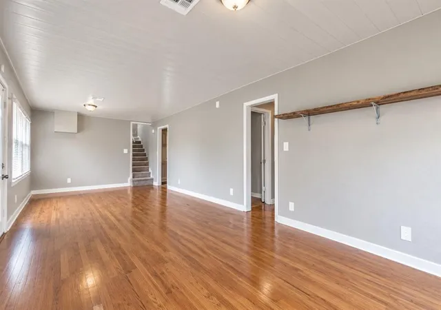 Photo 4 of Single family home for sale at 4021 SE 24th Street, Oklahoma City, OK 73115 | MLS# 1250982 | Listing updated on 2026-10-01