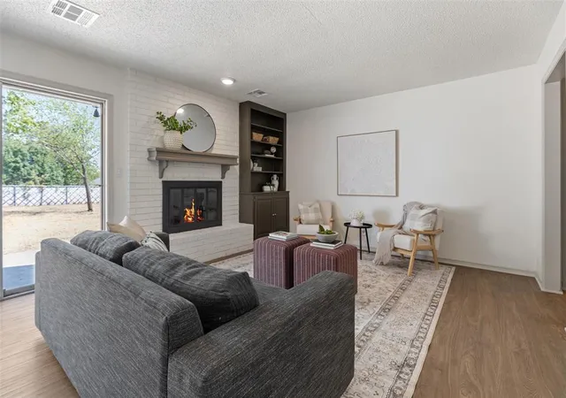 Photo 4 of Single family home for sale at 2337 Houston Ave, Norman, OK 73071 | MLS# 1250987 | Listing updated on 2026-10-07